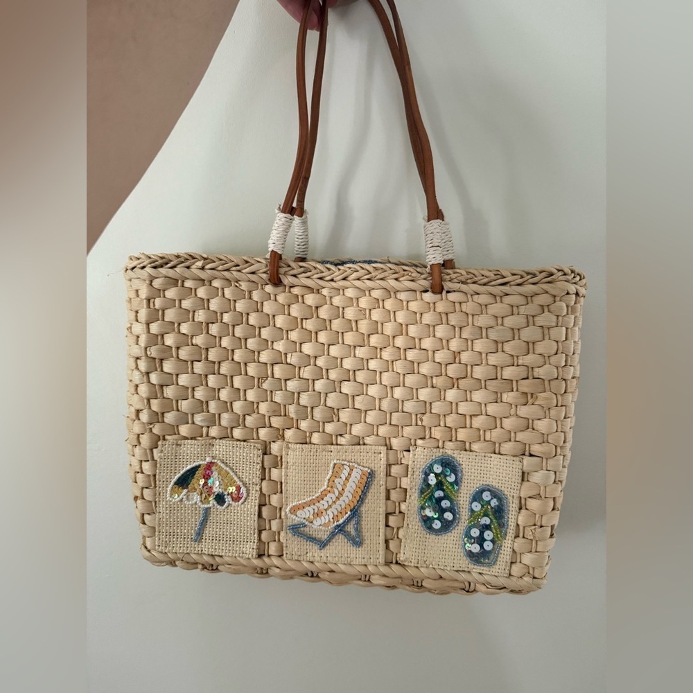 QVC Straw Tote Bag Umbrella Flip Flop Beach Chair Sequin Woven Beach Vacation